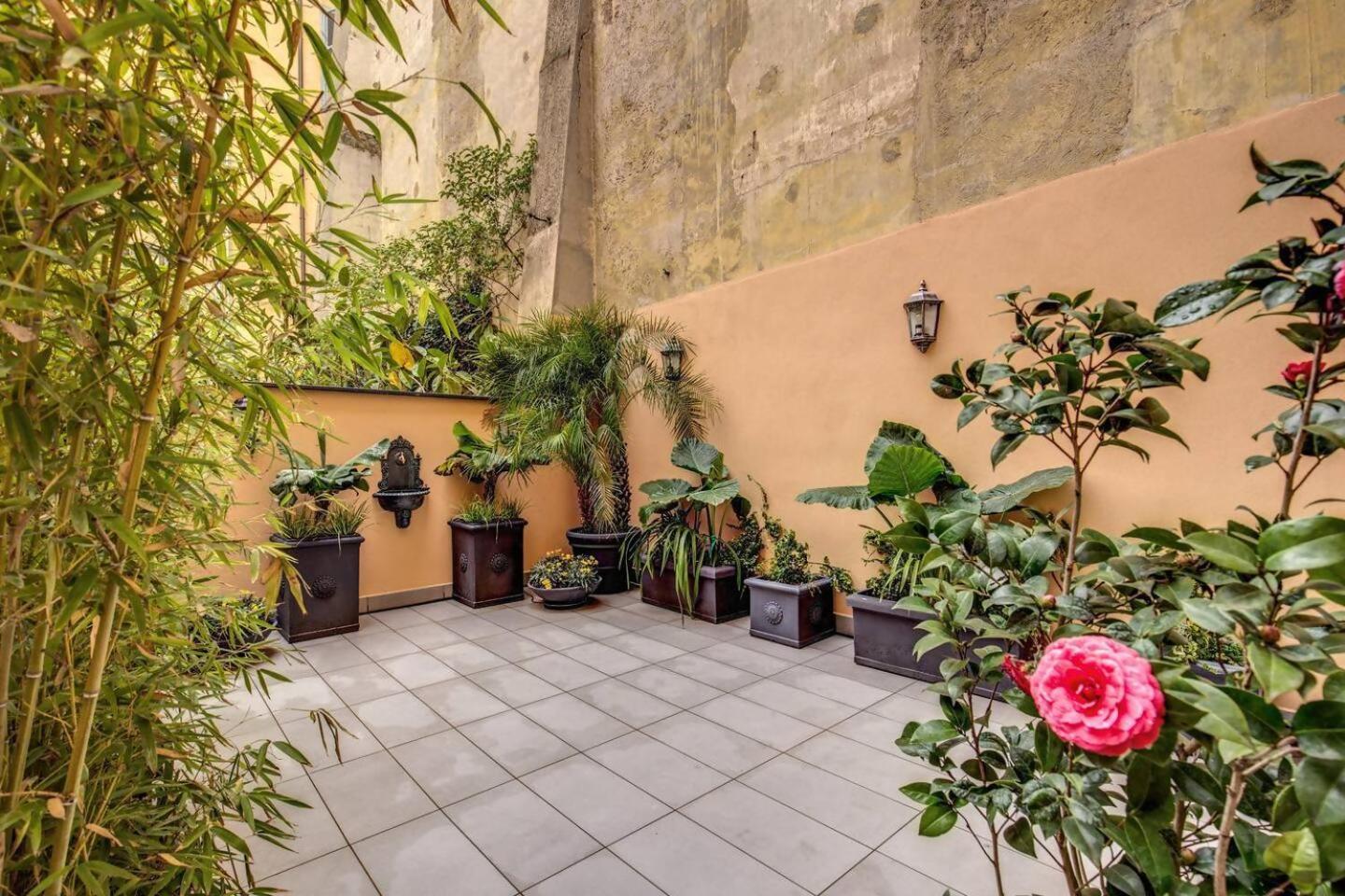 Flat With Terrace By Vatican Rom Exterior foto